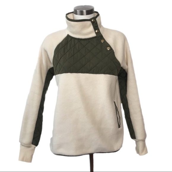 SOLD 🌿 Abercrombie Asymmetrical Snap-Up Fleece - Picture 2 of 7